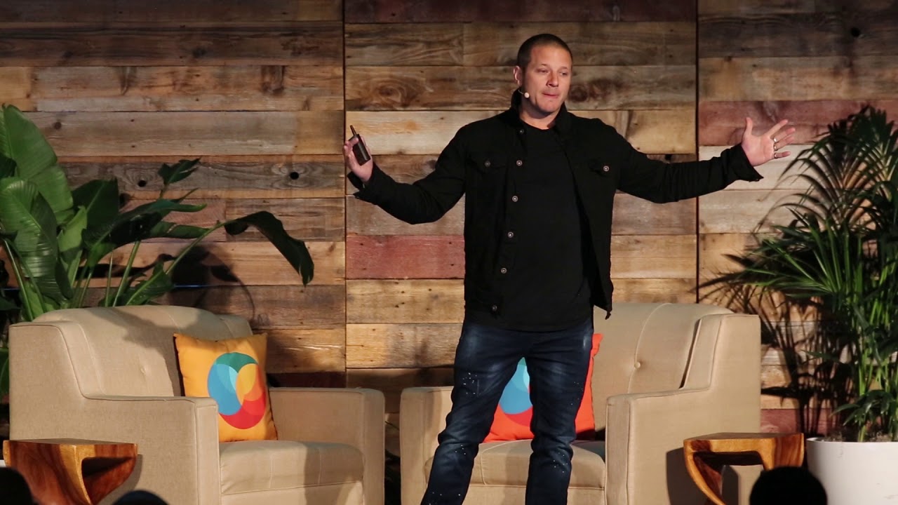 Shawn Nelson, Founder and CEO of Lovesac | Design for Life | 2018 Annual Conference