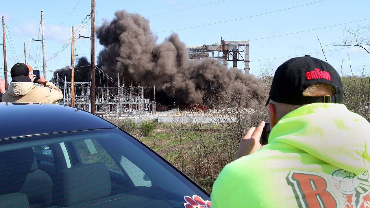 A 68-year-old coal-fired power plant near Niles, Ohio, is demolished