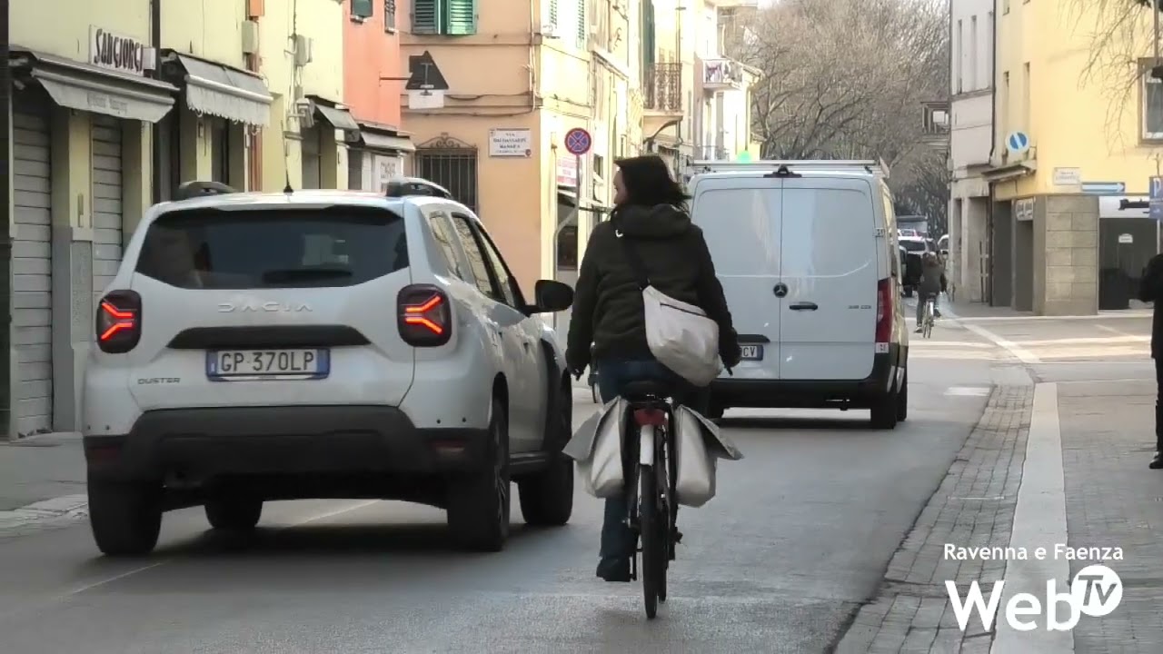 Rincari carburante: a Faenza la benzina meno cara