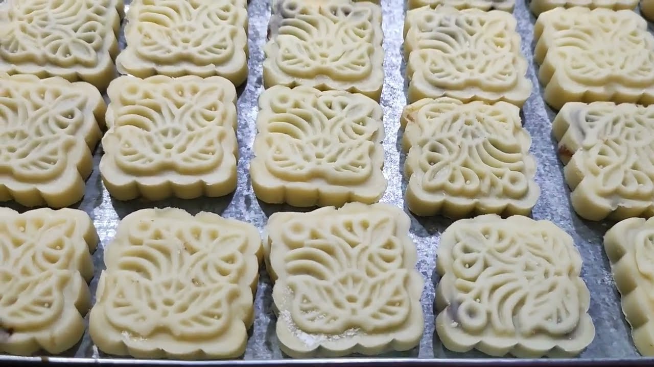 الاسرار لي كيخبيوا عليكم الحلاويات اليوم نقولهم ليكم حلوة الثمر كذوب في الفم ذوق ومذاق😋😋😋😋