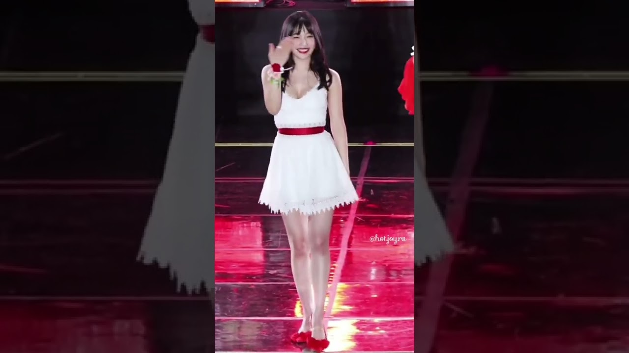 Hot Joy of Red velvet Fancam @ Korea University Festival🔥