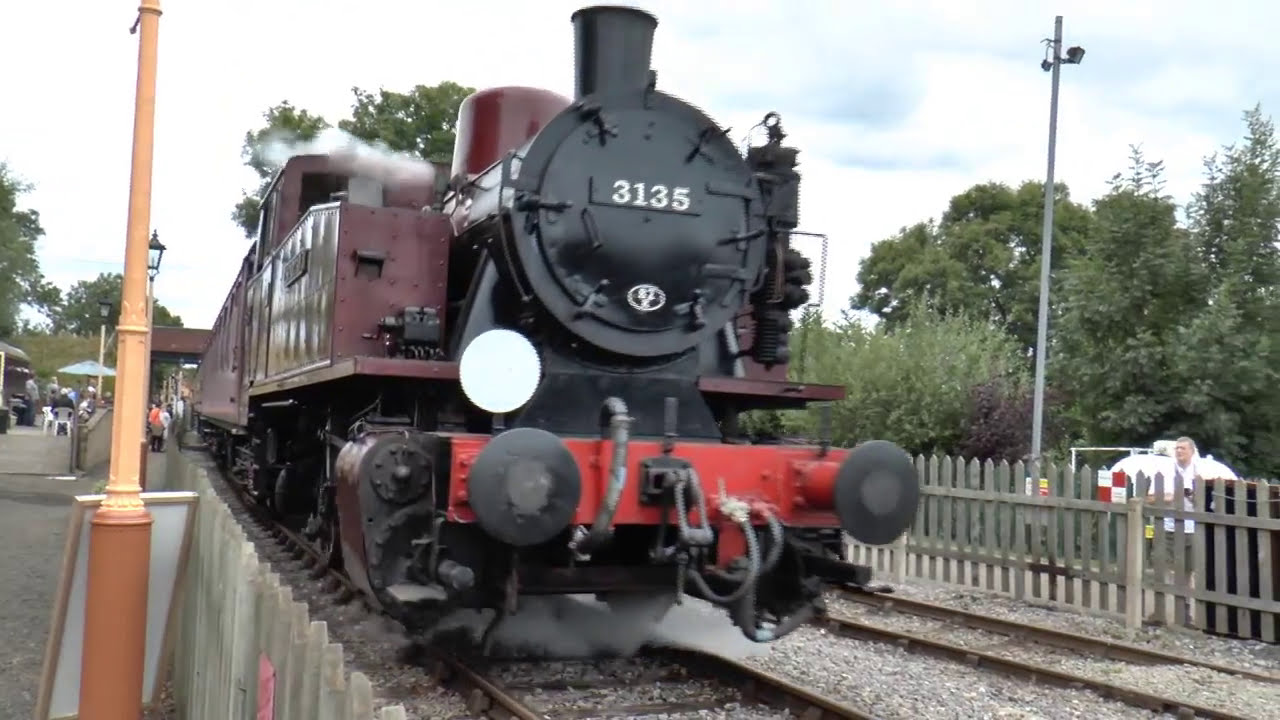 3135 SPARTAN AT SWINDON AND CRICKLADE RAILWAY 14TH AUGUST 2016