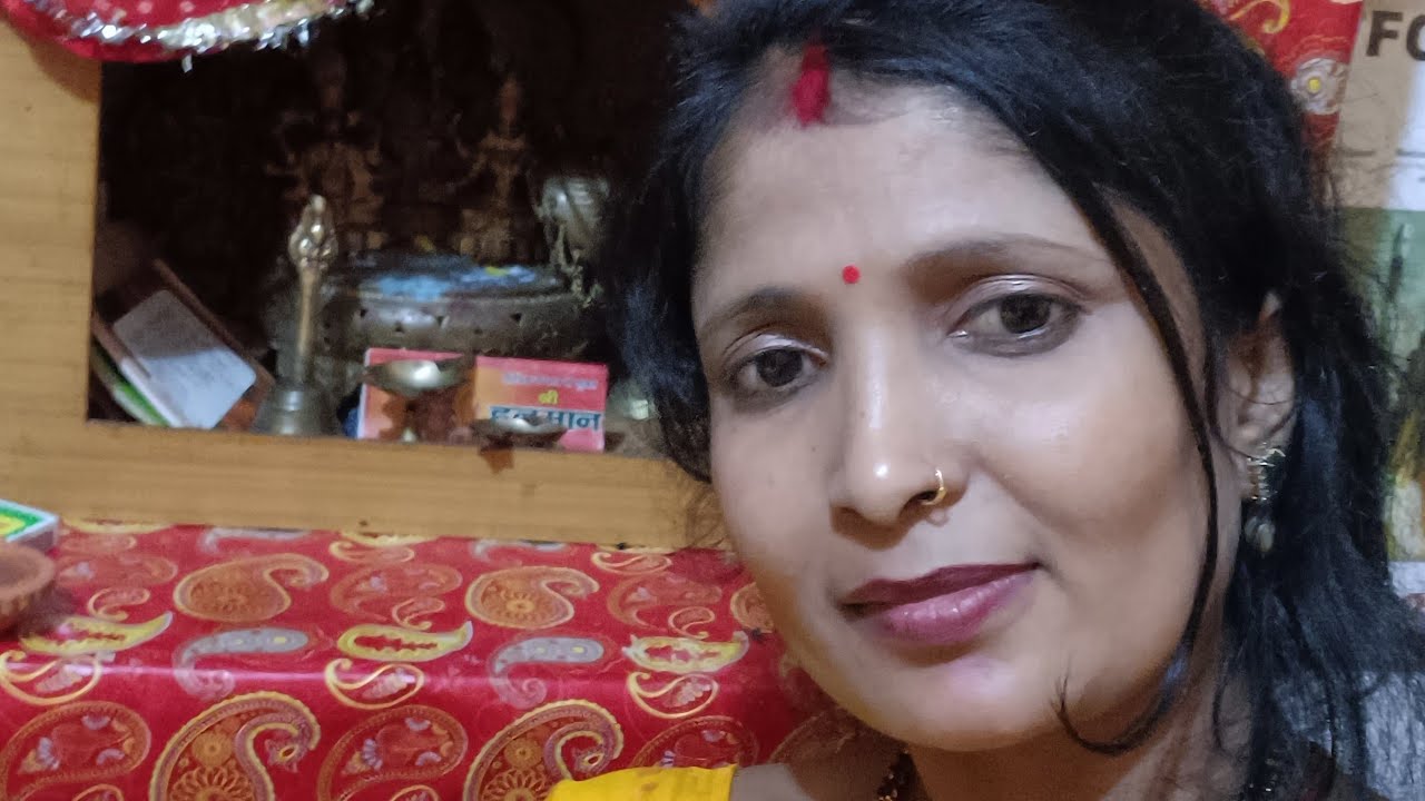 Anita Raj is live on radhe radhe 🙏🙏