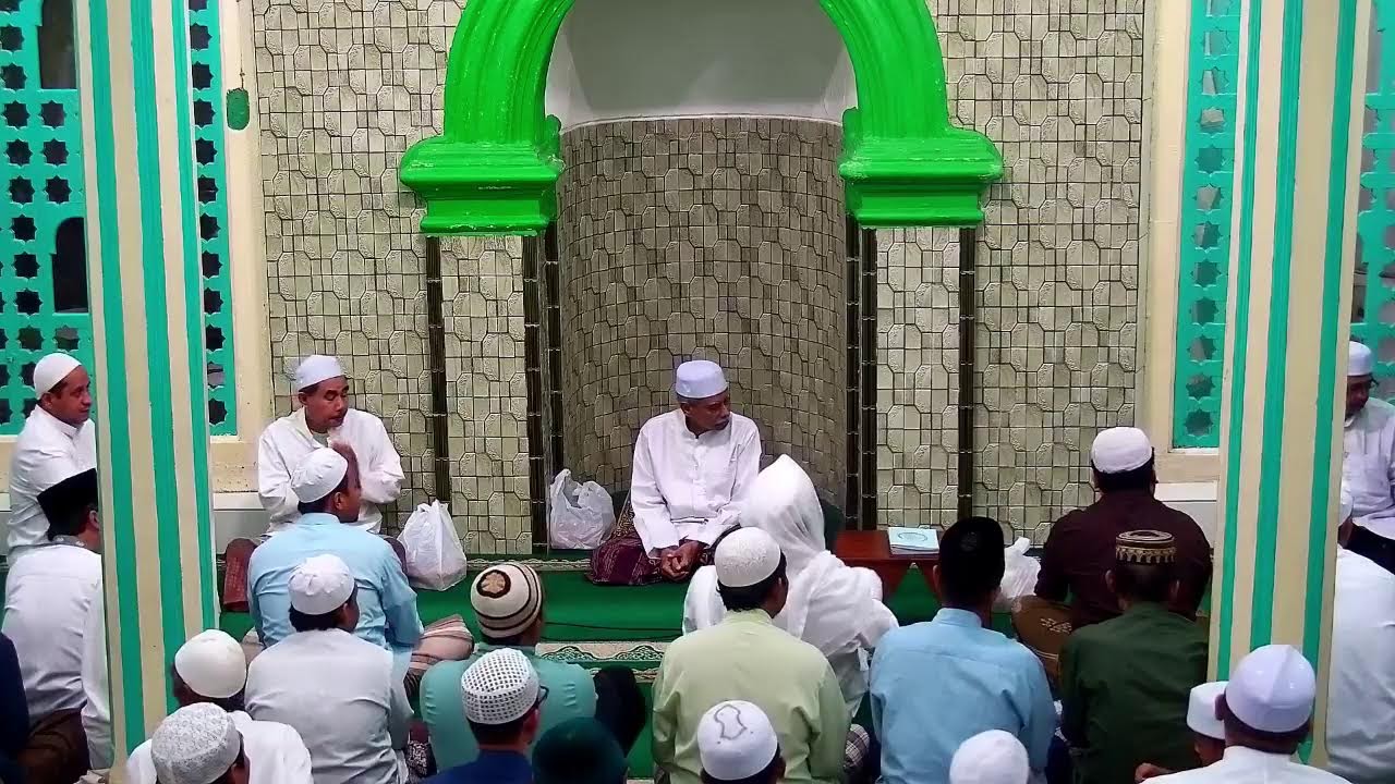 Live Stream Masjid Menara Semarang, Kajian Kitab Asyifa Qadhi Iyadh Bersama Ustadz Hamid Ba'agil