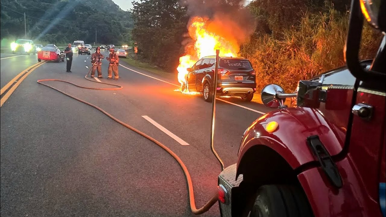Go Pro: Fuego Auto, Car Fire-Carretera 10 Bomberos De Ponce