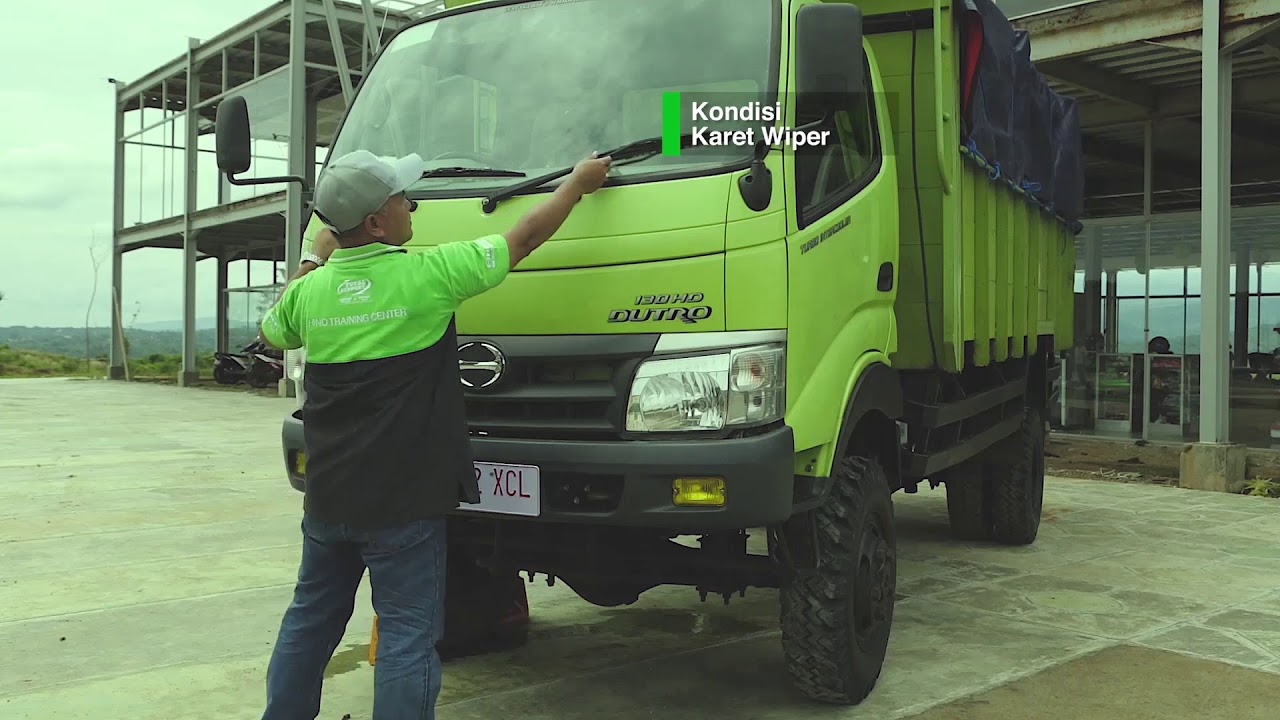 Pemeriksaan Harian Hino Dutro