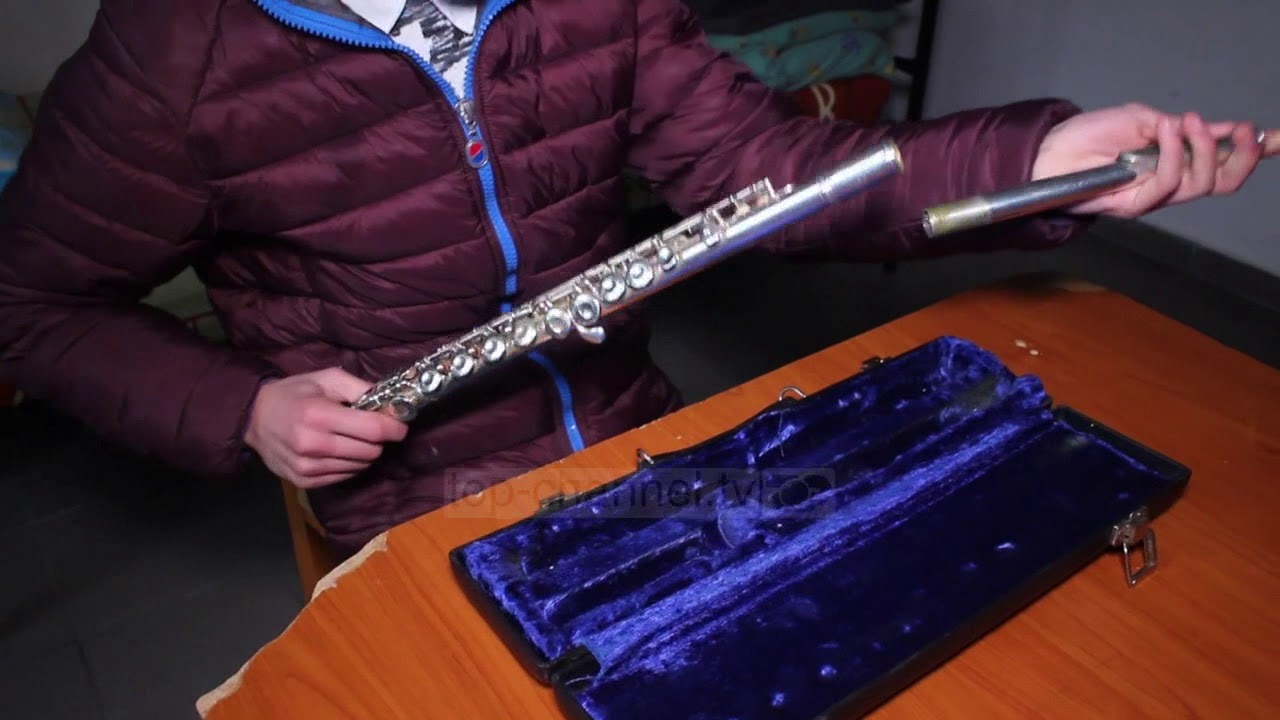 Shkolla pa instrumente, 17-vjeçari studion flaut  - Top Channel Albania - News - Lajme
