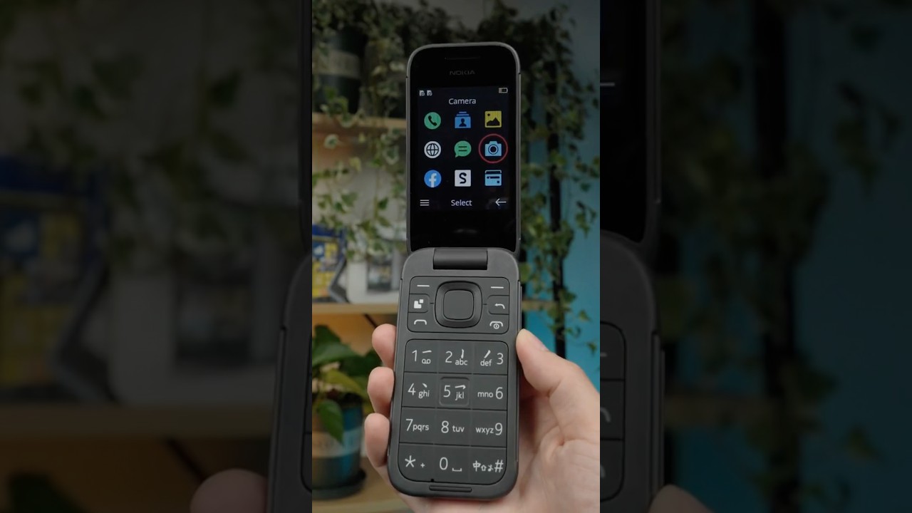 The flip is back! 😱 Nokia 2660 Flip  #orangemobile #nokia2660flip