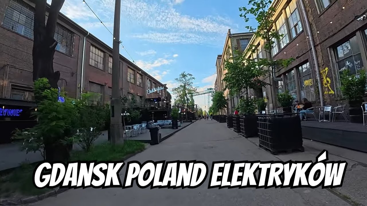 Gdańsk Polska: Hala W4 Elektryków 1 - Foodhall, jedzenie w Gdańsku, gdzie zjeść w Gdańsku?