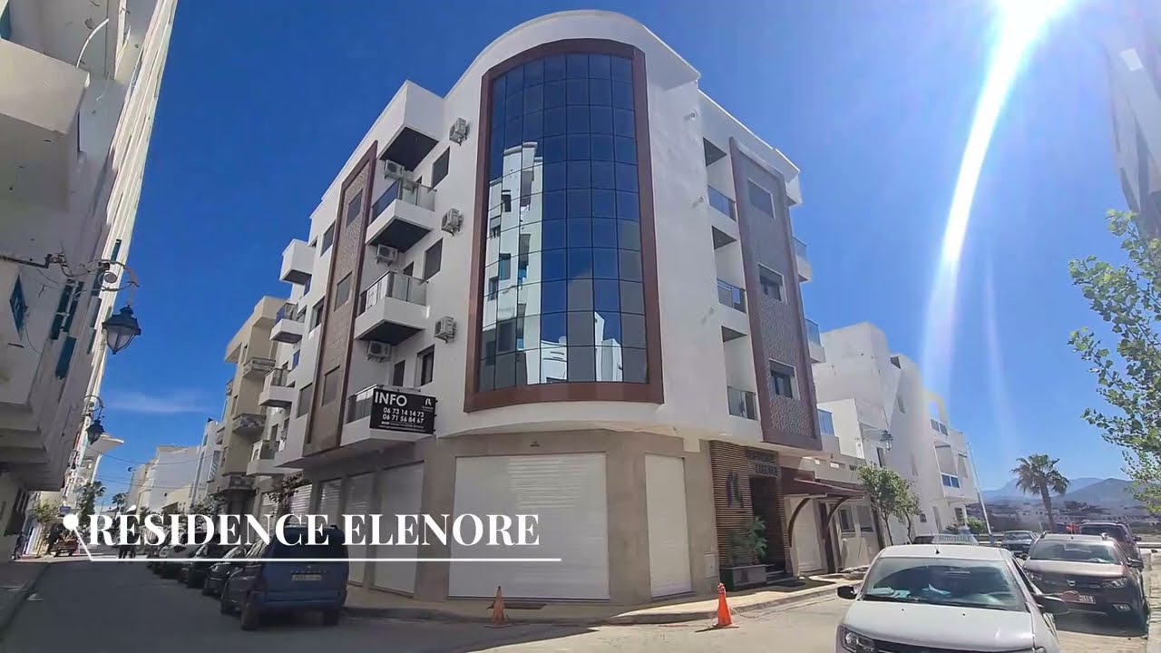 تتقلب على دار بجودة عالية وفأحسن موقع بمرتيل 😍 بلا متبقا تسول اقامة الينور عندها ليك الحل🎇