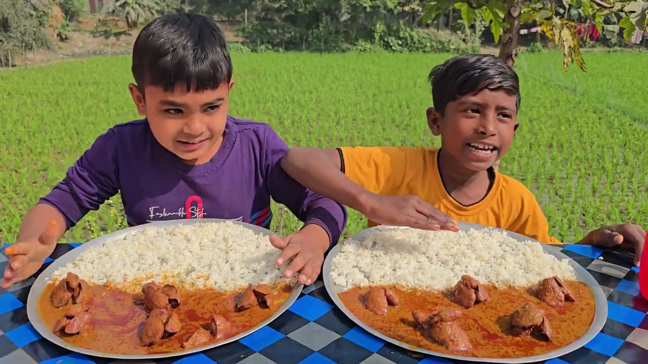 Spicy Chicken Liver Curry with Rice Eating Challenge