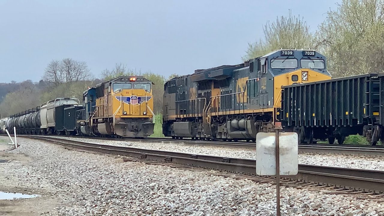 Train Horn Salute & DPU Growling As It Passes, 2 Trains Passing & Taking Turns Crossing Bridge, DPUs