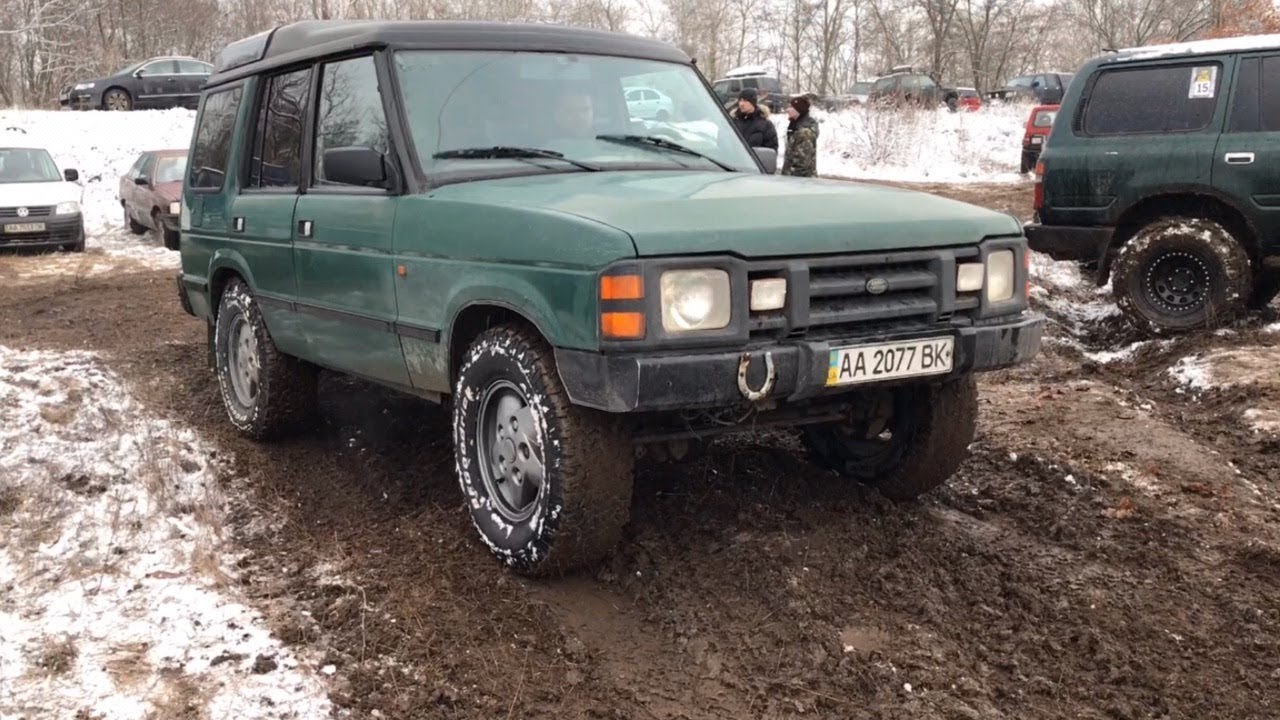 Land Rover Discovery 1 финишировал с разорванным колесом