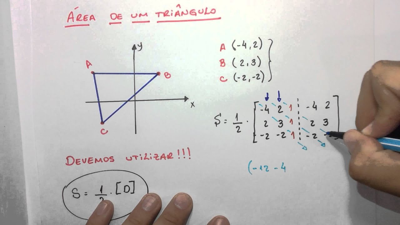 Geometria analítica - Área de um triângulo