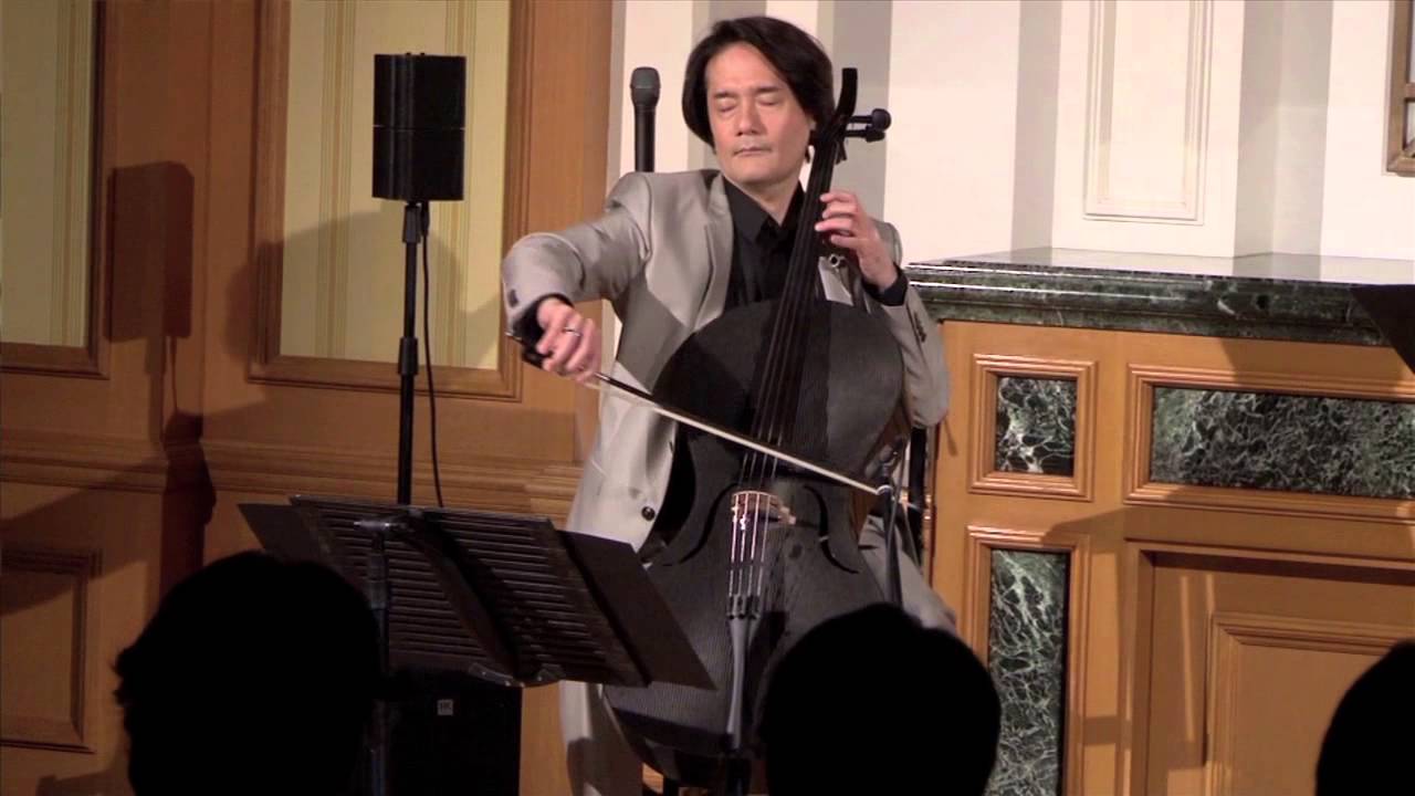 Prelude from Bach Cello Suite no. 1 in G major played on a carbon fiber cello