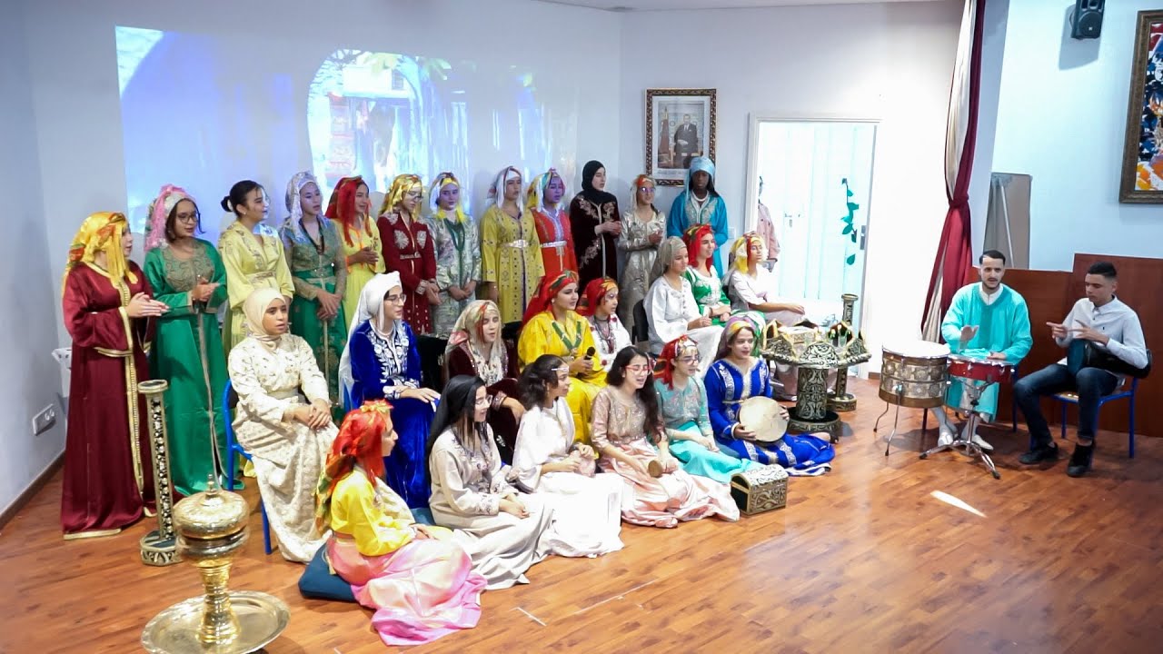 مدارس ابن مشيش تحتفل بذكرى عيد المولد النبوي