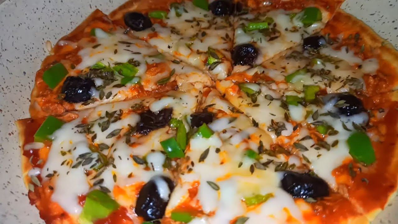 Pan Pizza Recept utan ugn ingen v&auml;ntetid‼ ️ Hemlagad pizza utan ugn (ingen bakpizza)