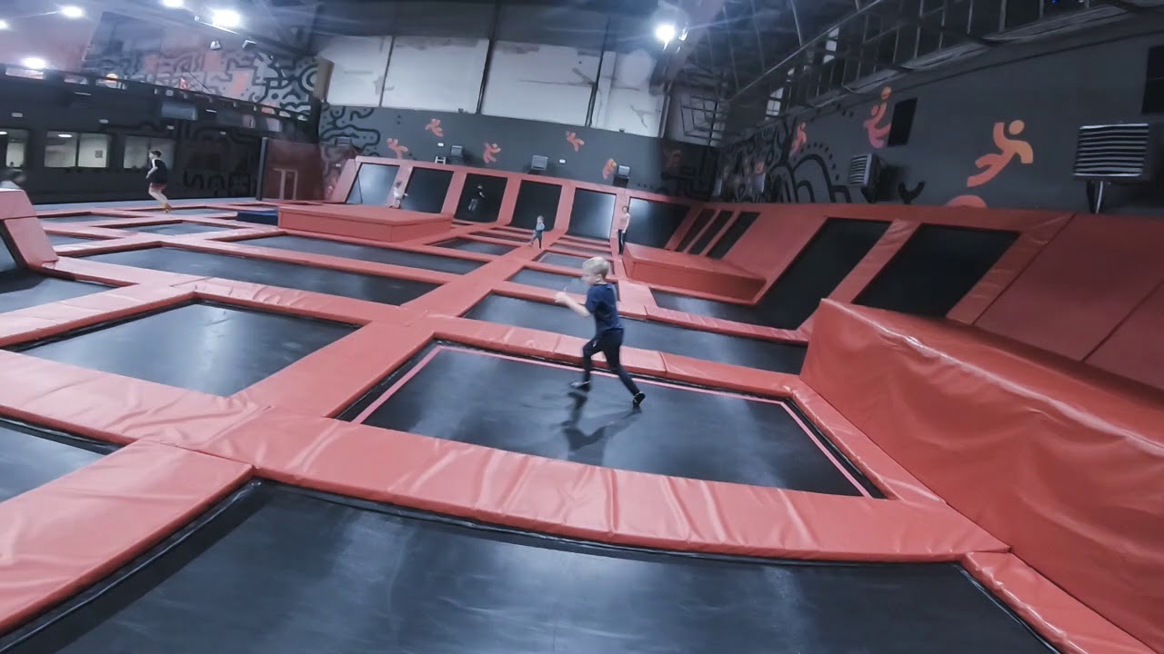 Hangar 646 Goclaw XII 2017