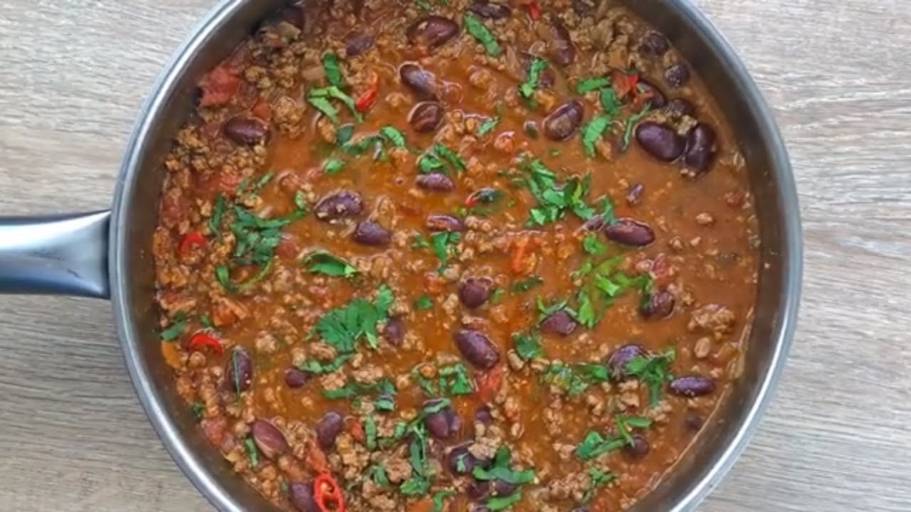 Chilli Con Carne Recipe | One Pot Meal | Mexican Favourite Food |
