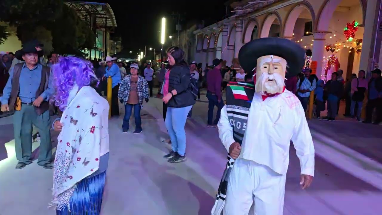 Baile de Carnval en  Mixtepec