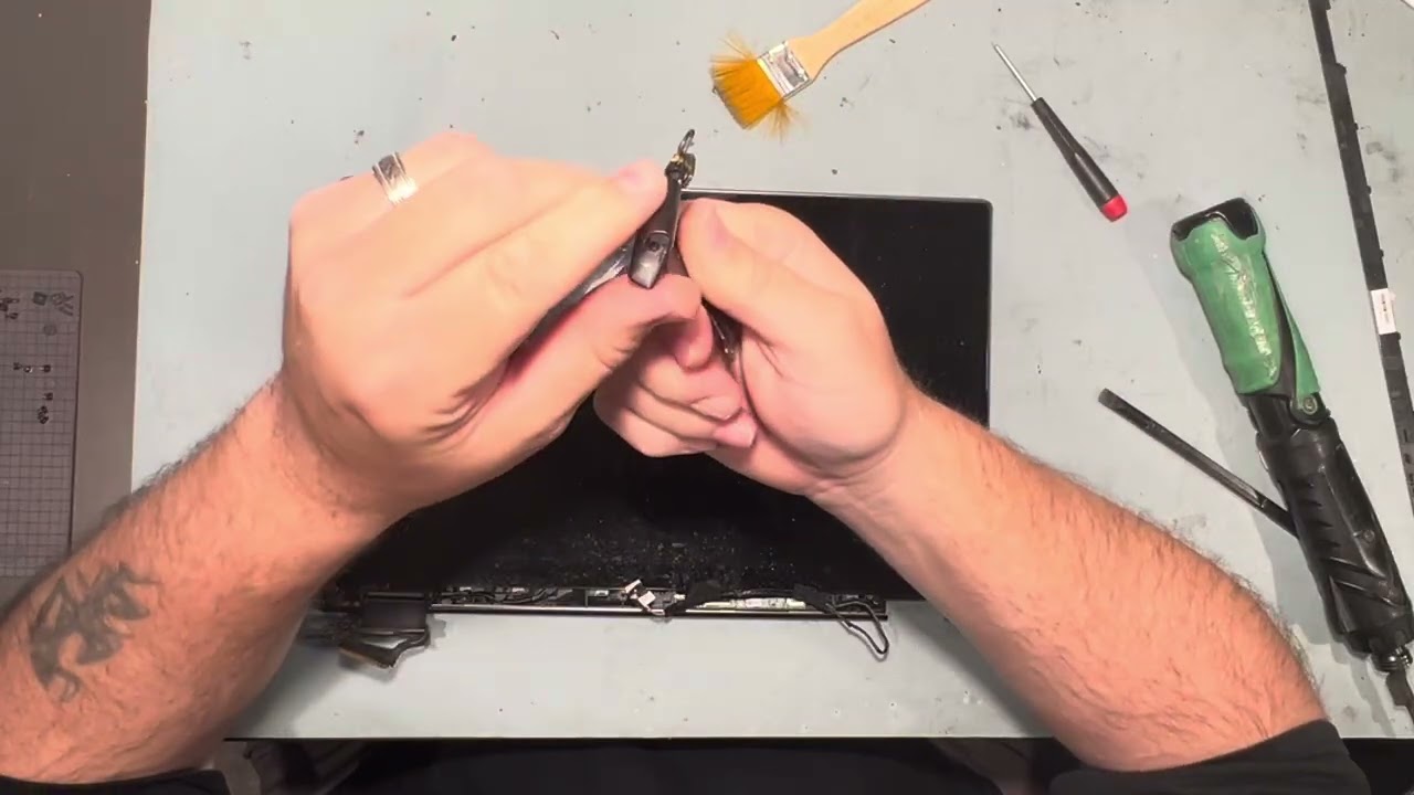 Lenovo IdeaPad Flex 5 15ITL05 Hinge Repair Without Replacing Costly Parts