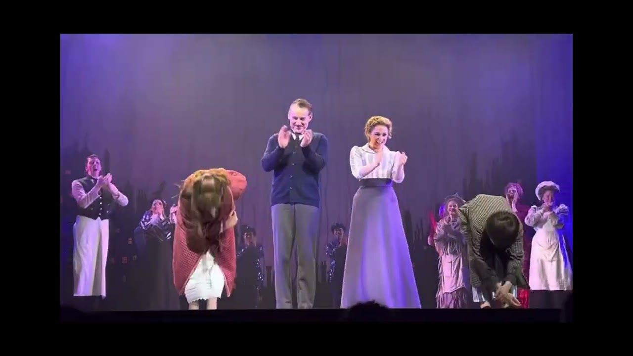 Mary Poppins Australia curtain call!  @fraser7