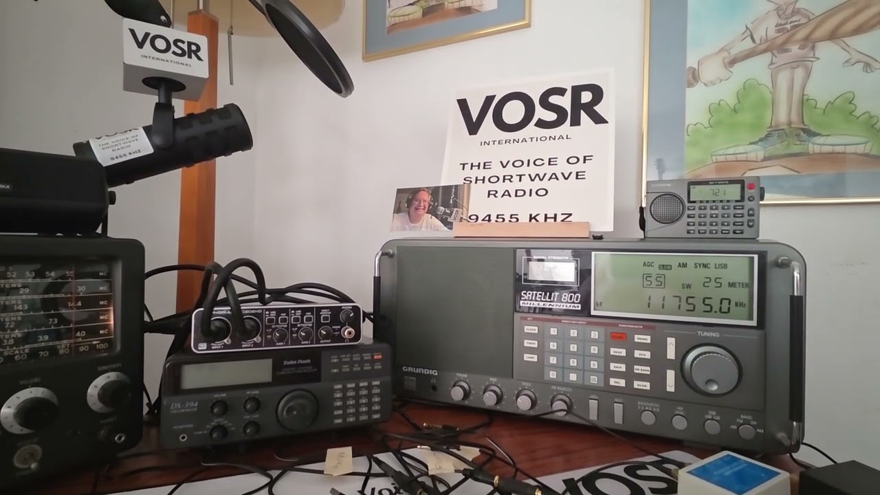 Vatican Radio from Vatican State on 11755 kHz: Grundig Satellit 800 Millennium W/K-480WLA Antenna 