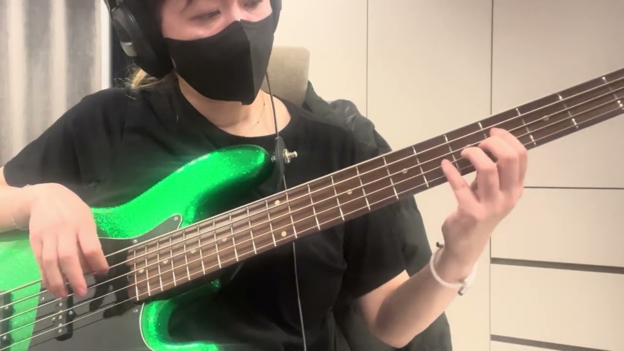U2 - City of blinding lights Bass Cover