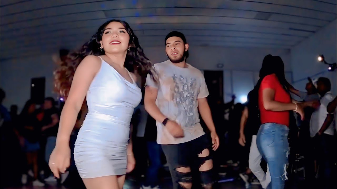 MARAVILLOSAS SONIDERAS ✯BAILANDO UNA LINDA CUMBIA✯ DANDO CATEDRA 