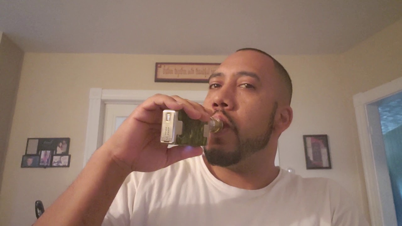 Johnny Creampuff Original and Strawberry ejuice/RedFaceVapes