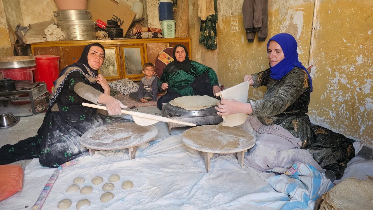 Razia, a homeless mother, is baking local bread in this episode