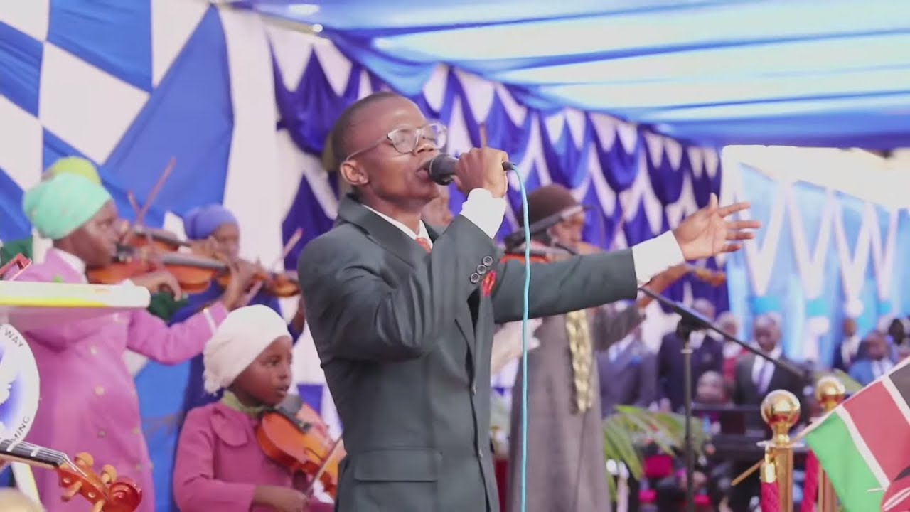 Yesu Jina la Kuaminiwa  Cover by Yaya Altar