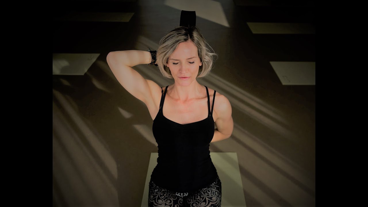 Critical Alignment Yoga/ Qigong 1B: nek, schouders & bovenrug