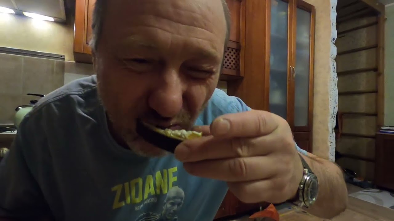 Салат из гриба Дрожжалка оранжевая с майонезом