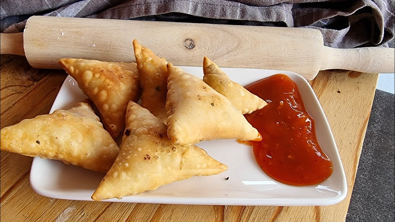 How To Make Chicken Samosas & A New Technique To Make Samosa Pastry