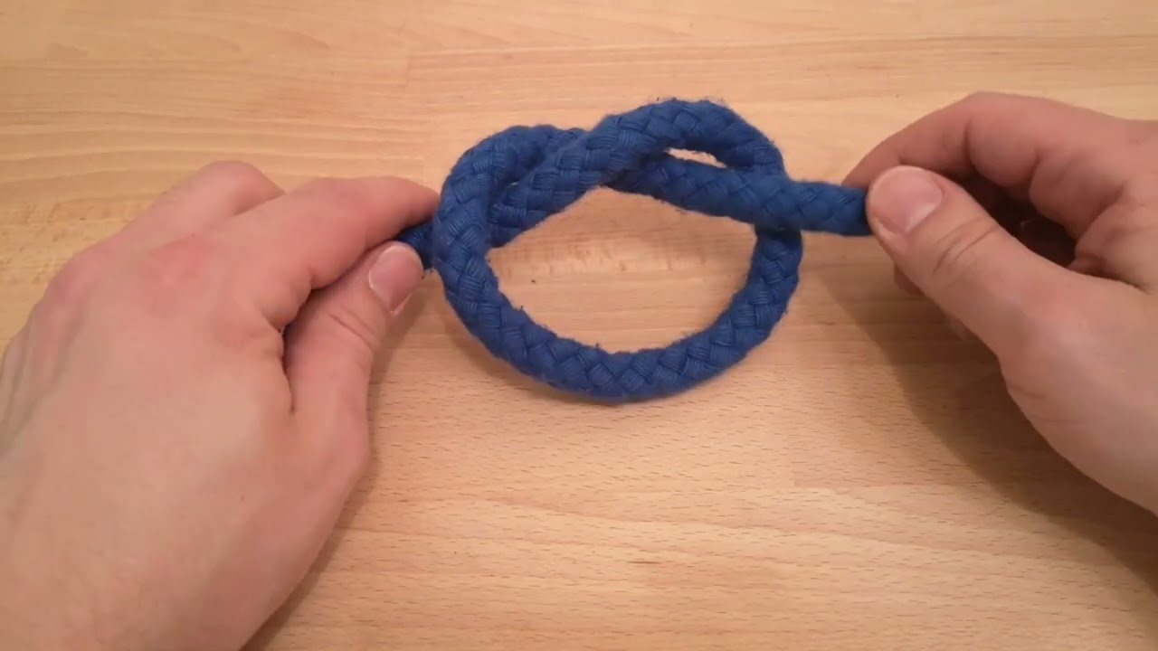 Overhand knot - part of the Scouting knots playlist