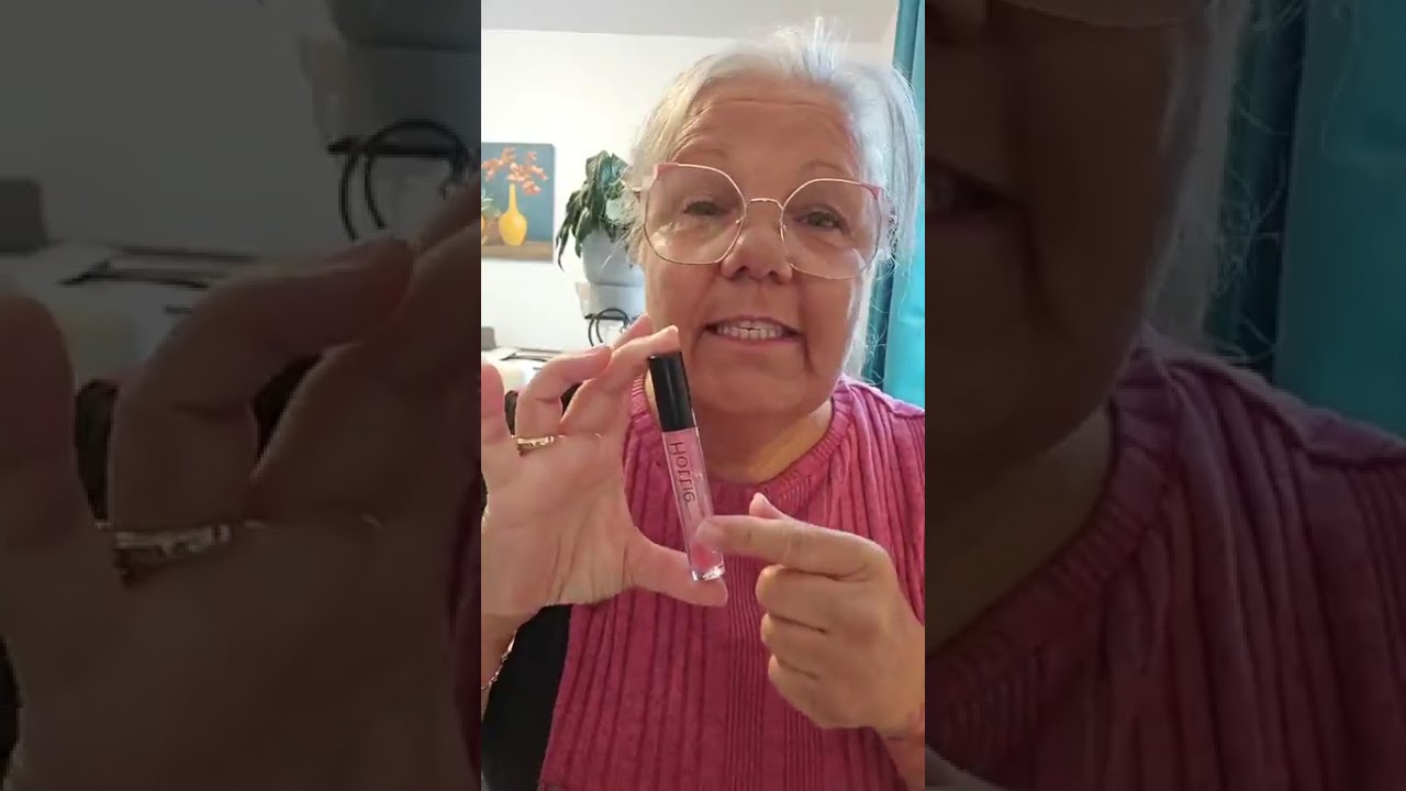 Younique Chantale Simard Madame Rouge à lèvres.