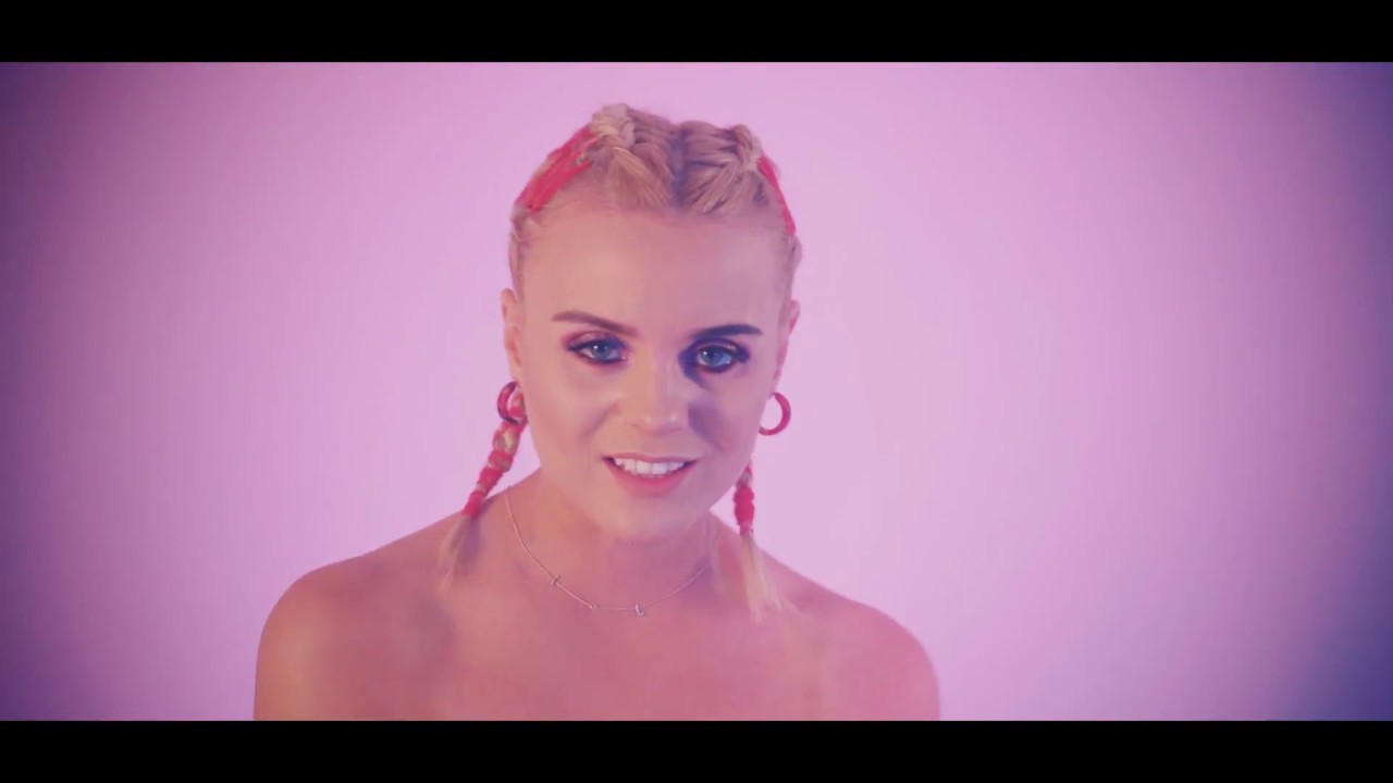 CHILLI - Wybieram Miłość (Official Video)