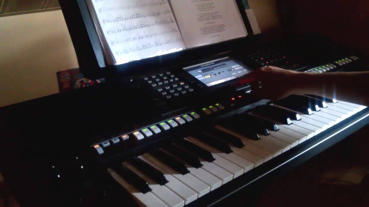 Siedem czerwonych róż  (cover) YAMAHA PSR - S970