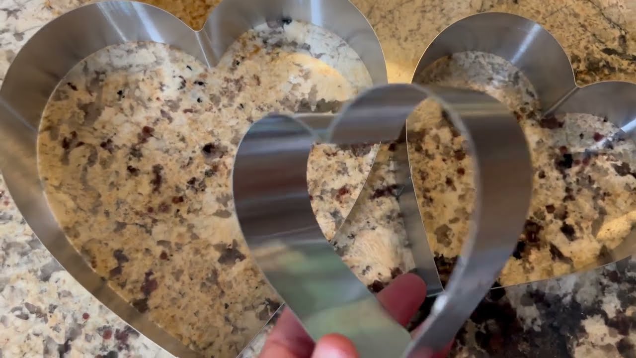 Review of 3 Piece Heart Cookie Cutter Set, 4