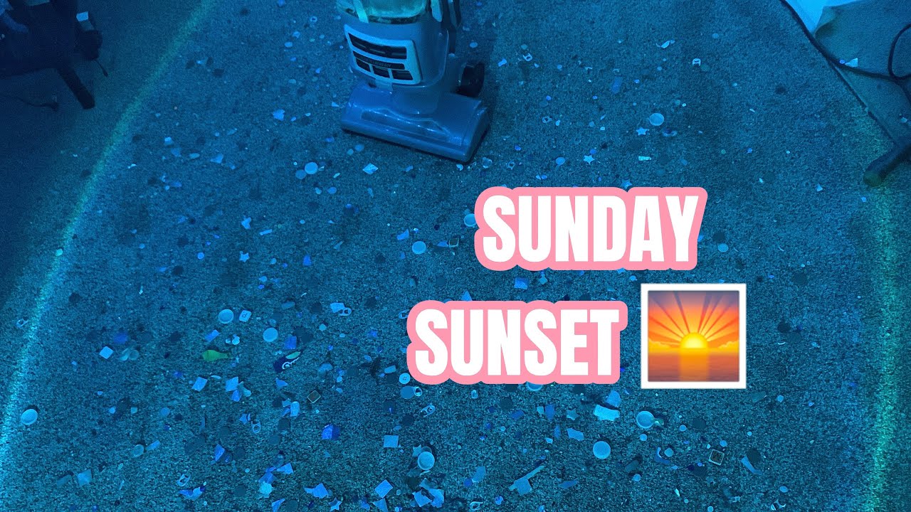Sunset 🌅 Vacuuming | Inspo by @alliesvacuuming  ❤️