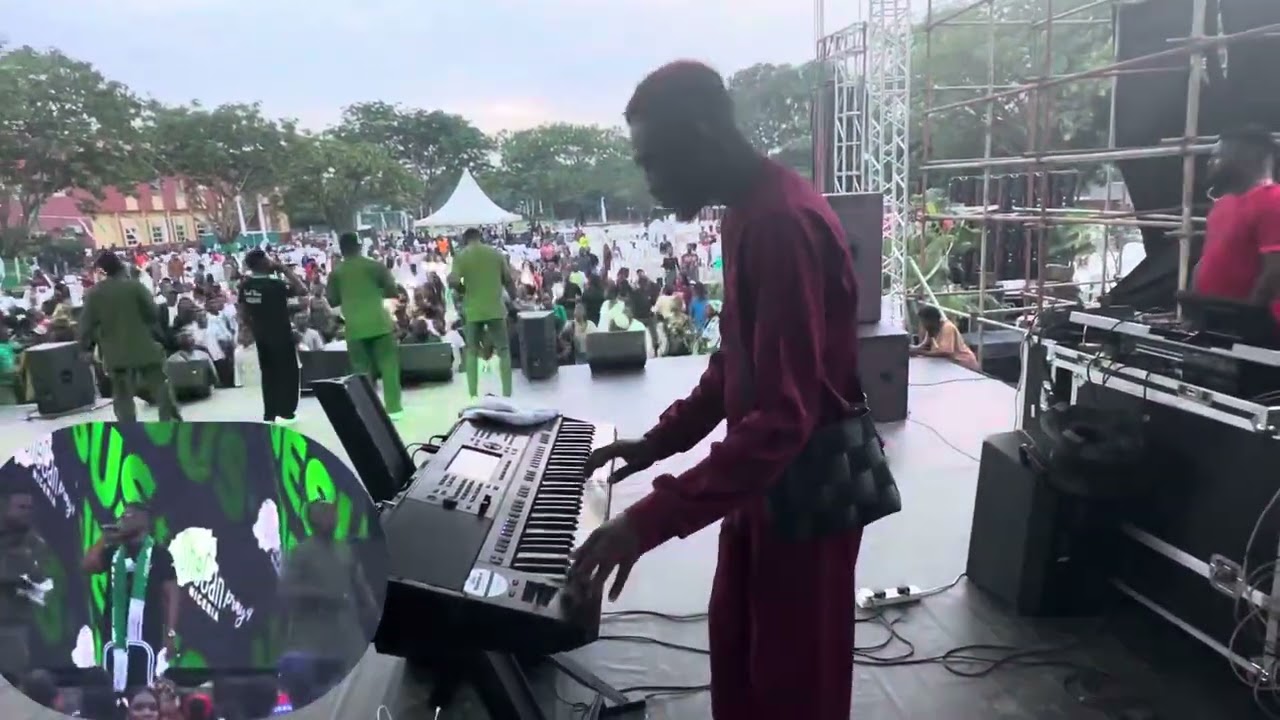HOT AFRICAN PRAISE MEDLEY @ SHECAN
