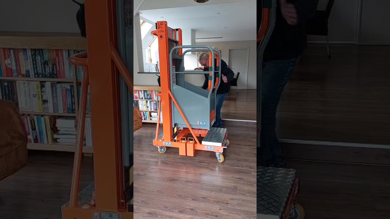 #hoogwerker #steigerladderspecialist eenpersoons compacte hoogwerkers