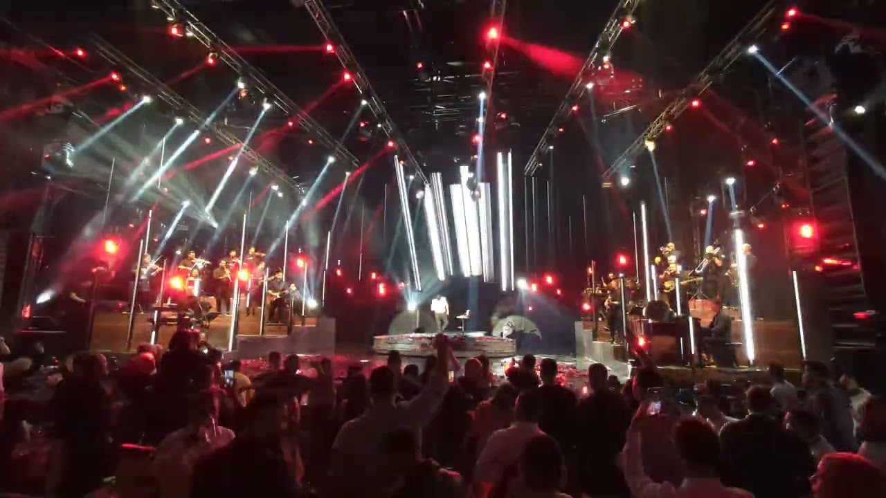 Nikos Vertis - S' Agapao Live @ YTON