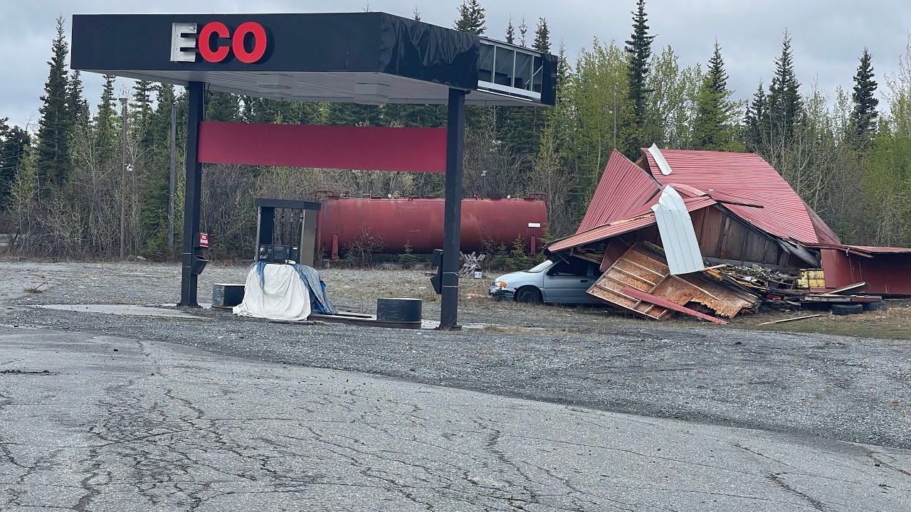 Why we carry extra gas when traveling in Alaska