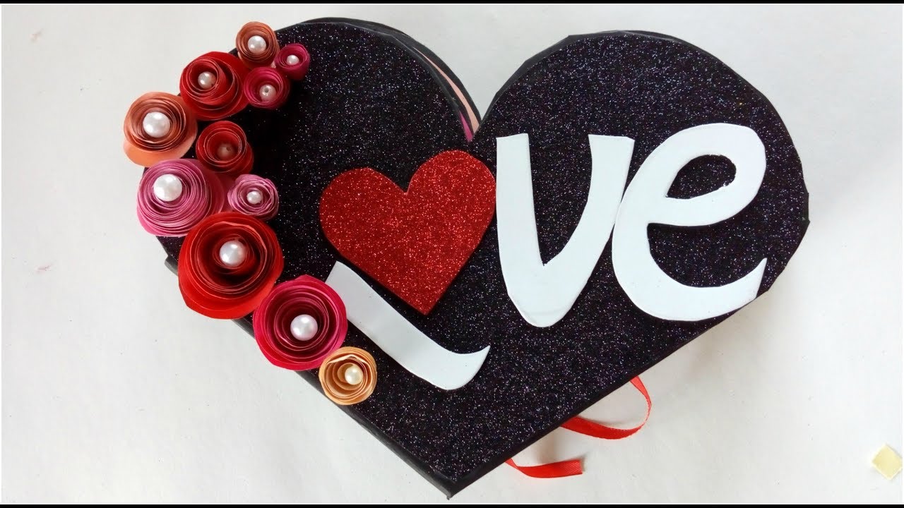 VALENTINE'S DAY SCRAPBOOK TUTORIAL