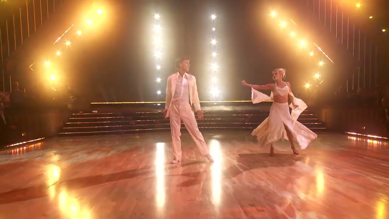 Robert Irwin&rsquo;s 20th Birthday Party Foxtrot | Dancing with the Stars