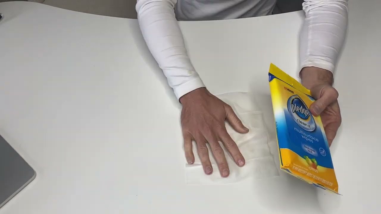 Pledge Multi-Surface Furniture Polish Wipes, Wood, Granite, Leather.Fresh Citrus Review
