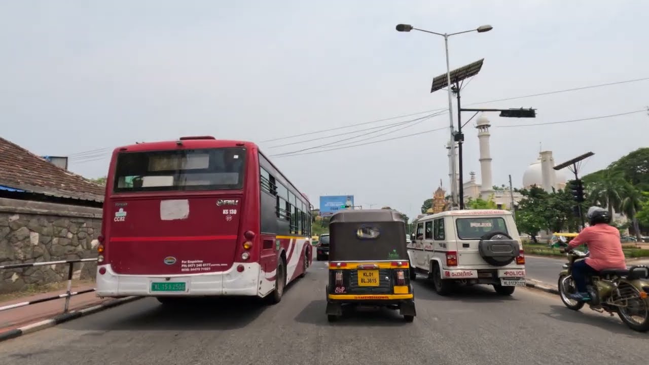 Thiruvananthapuram City Drive, Kerala, India | Trivandrum Driving Tour | Drive in India | 4K 60 FPS
