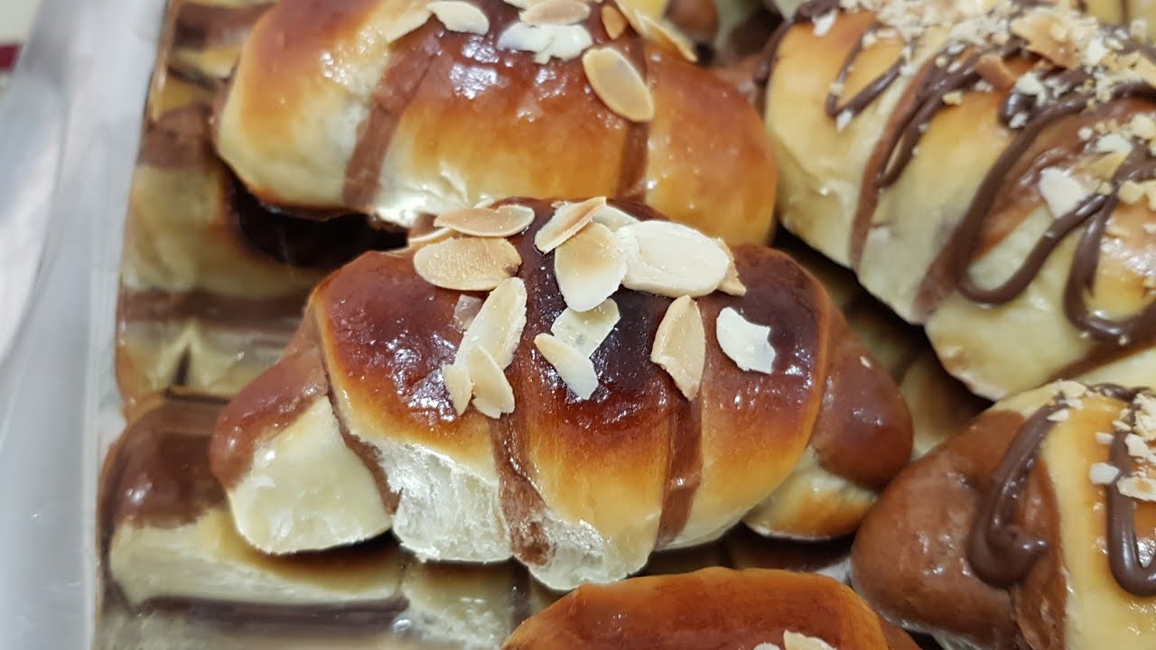 بريوش خفيف ريشة 😁شوكو فاني على شكل كرواصو 😍😍
